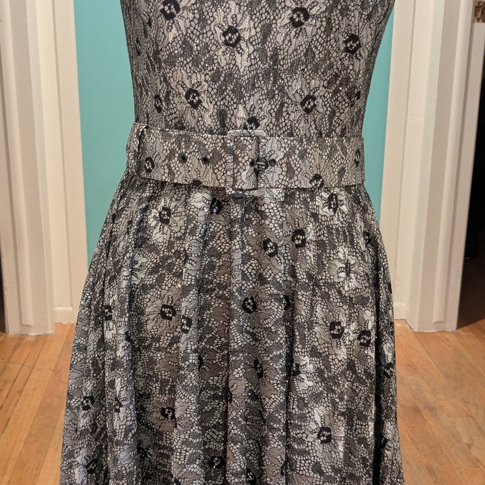 British Retro Black And Silver Lace Stretch Circle Skirt Cocktail Evening Dress - Picture 3 of 7